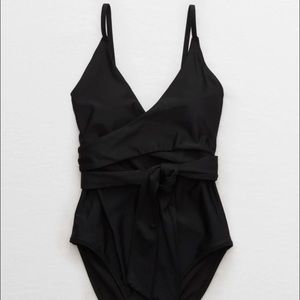 NWT Aerie Wrap one piece swim